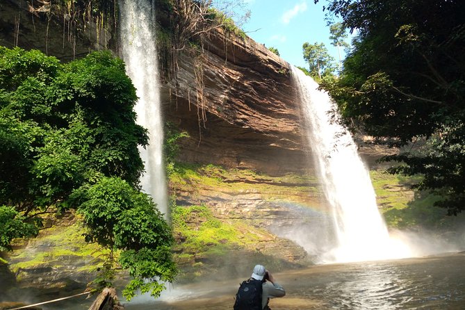 A Tour to Boti Falls - The forest walking: 250 steps plus Umbrella Rock hike tips