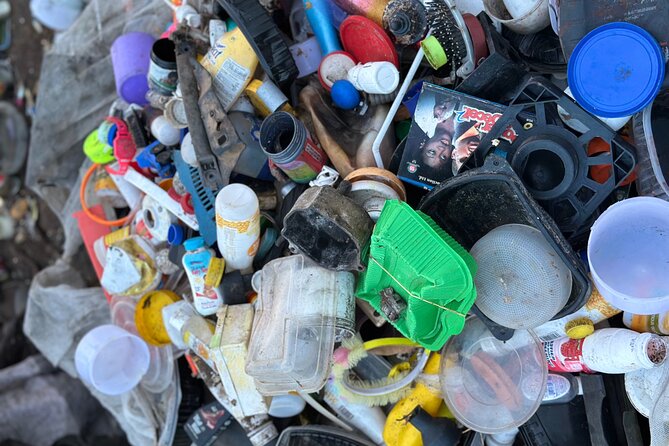 Accra E-waste and Recycling experience in Agbogbloshie - Who should book this Accra e-waste recycling tour