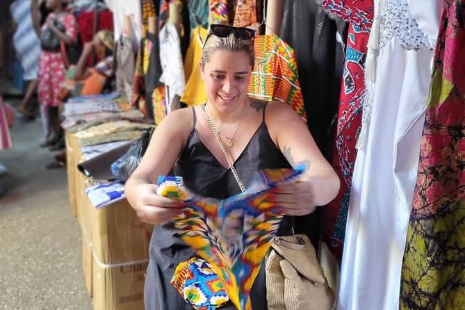 Accra, Ghana Guided Local Market Tour - Stop 1: Makola Market, your main shopping arena in Accra