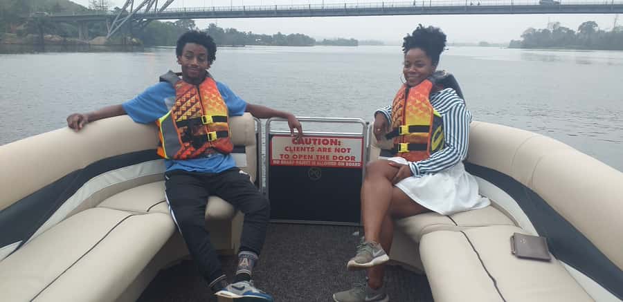 Accra: Shai Hills, Caves & Boat Full-Day Eco-Friendly Tour - How the wildlife drive feels: pacing, photos, and spotting tricks