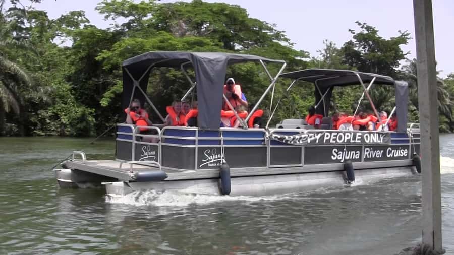 Accra: Shai Hills, Caves & Boat Full-Day Eco-Friendly Tour - Lunch and refreshments: small included details that make the day work