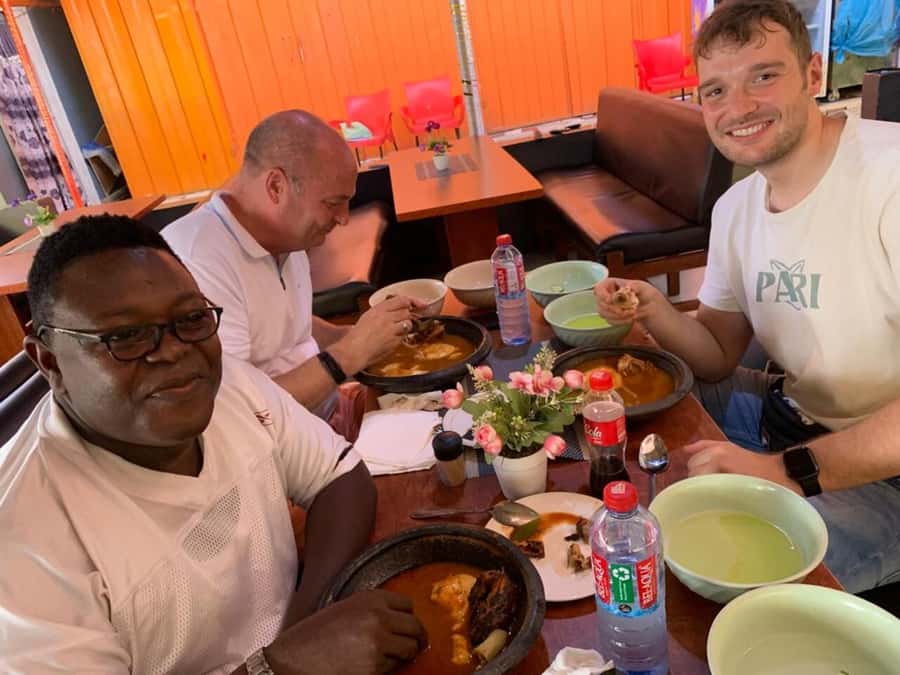 Accra Street Food Tour: Makola Market Tour With Full Lunch - Finish Point at Mayford Locals & Cocktail, With a Chance to Unwind