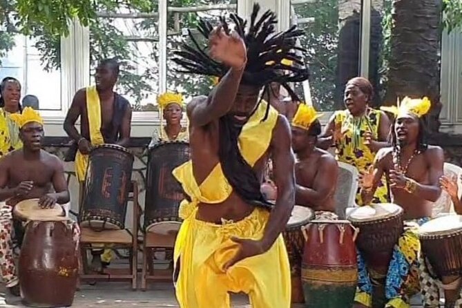 African Drum and Dance Lessons - What to wear and bring so you can actually enjoy the class