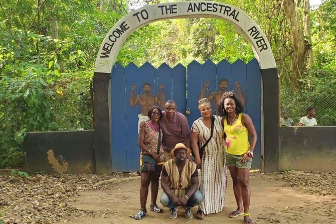 Black History Tour - Back to Your Roots (Accra to Assin to Cape Coast to Elmina) - Meeting point, early start, and getting comfortable for the drive