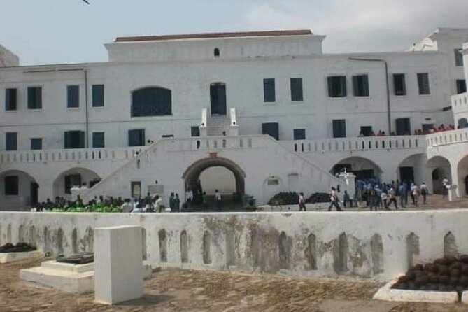Cape Coast Elmina Kakum Park Private Day Tour - Cape Coast Castle: dungeons and the Door of No Return