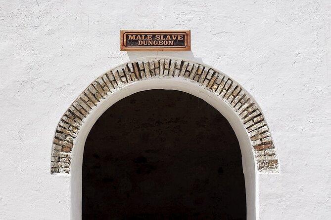 Day Tour to Kakum National Park, Cape Coast and Elmina Castles - Lunch on Your Own: A Small Choice That Helps You Regroup