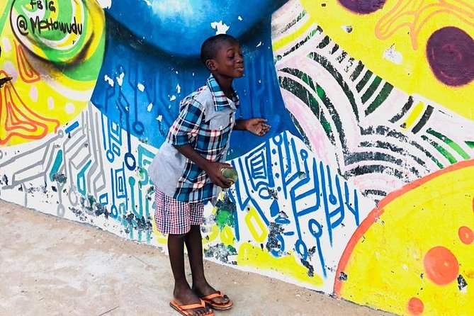 Easytourgh (Accra Tour) - Centre for National Culture: Artifacts That Turn into Everyday Meaning