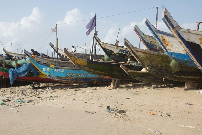 Elmina & Cape Coast Castles Day Trip from Accra - Cape Coast Castle: The English Fort and the Underground Dungeons
