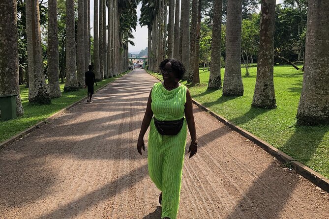 Experience Boti Waterfalls, Aburi Botanical Gardens & Tetteh Quarshie Cocoa Farm - A Half-Day To Full-Day Mix of Gardens, Cocoa, and Waterfalls