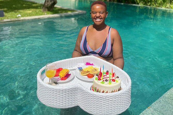 Floating Brunch Pool Experience - Dietary Options: How to Get the Best Version of This Brunch