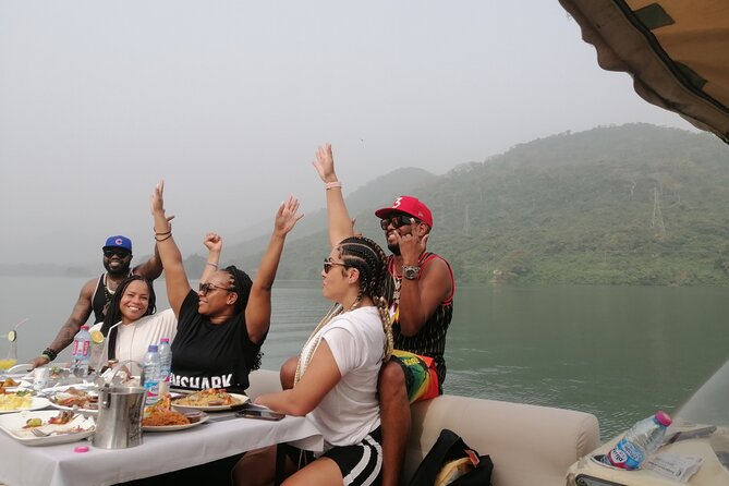 Full-Day Accra Safari and Boat Cruise Private Tour - Why Shai Hills and Lake Volta Make a Great One-Day Combo