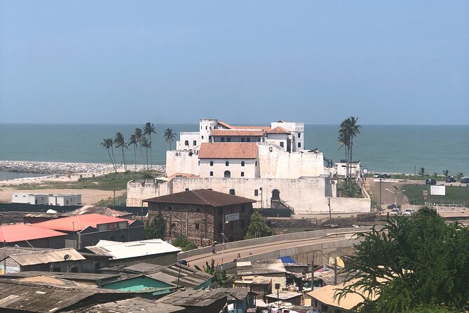 Ghana Private Historic Tour through Castles and Nature - Entrance fees, air-conditioned transport, and what you do not have to manage