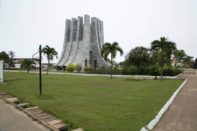Half Day Accra City Sightseeing Tour With Guide - Key Highlights at a Glance
