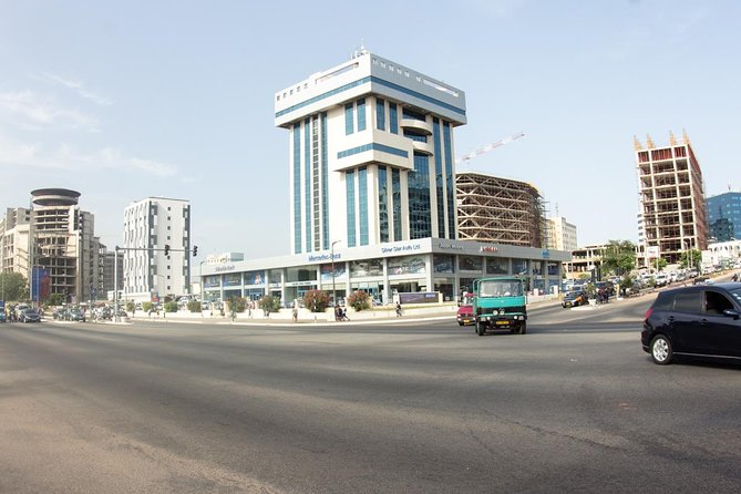 Half-day Accra Guided Tour - Black Star Gate and Independence Square: Monuments That Need a Guide