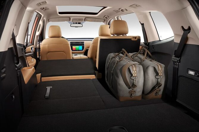 Private Airport Transfer to from ACC Kotoka by Business Car - Key Points to Know Before You Go