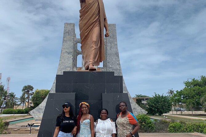 Private City Tour in Accra with Hotel Pickup and Lunch - Osu Castle at Christiansborg: Fort History You Can Actually Picture