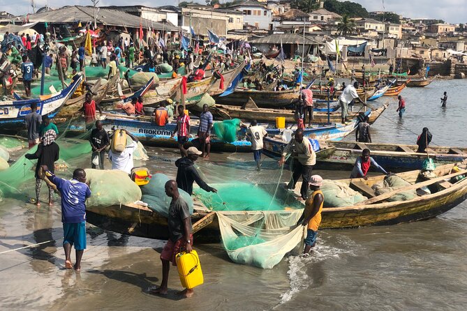 The Door Of No Return/ Dungeon & cape Coast Castle - The drive through Cape Coast and Elmina: why the road time matters